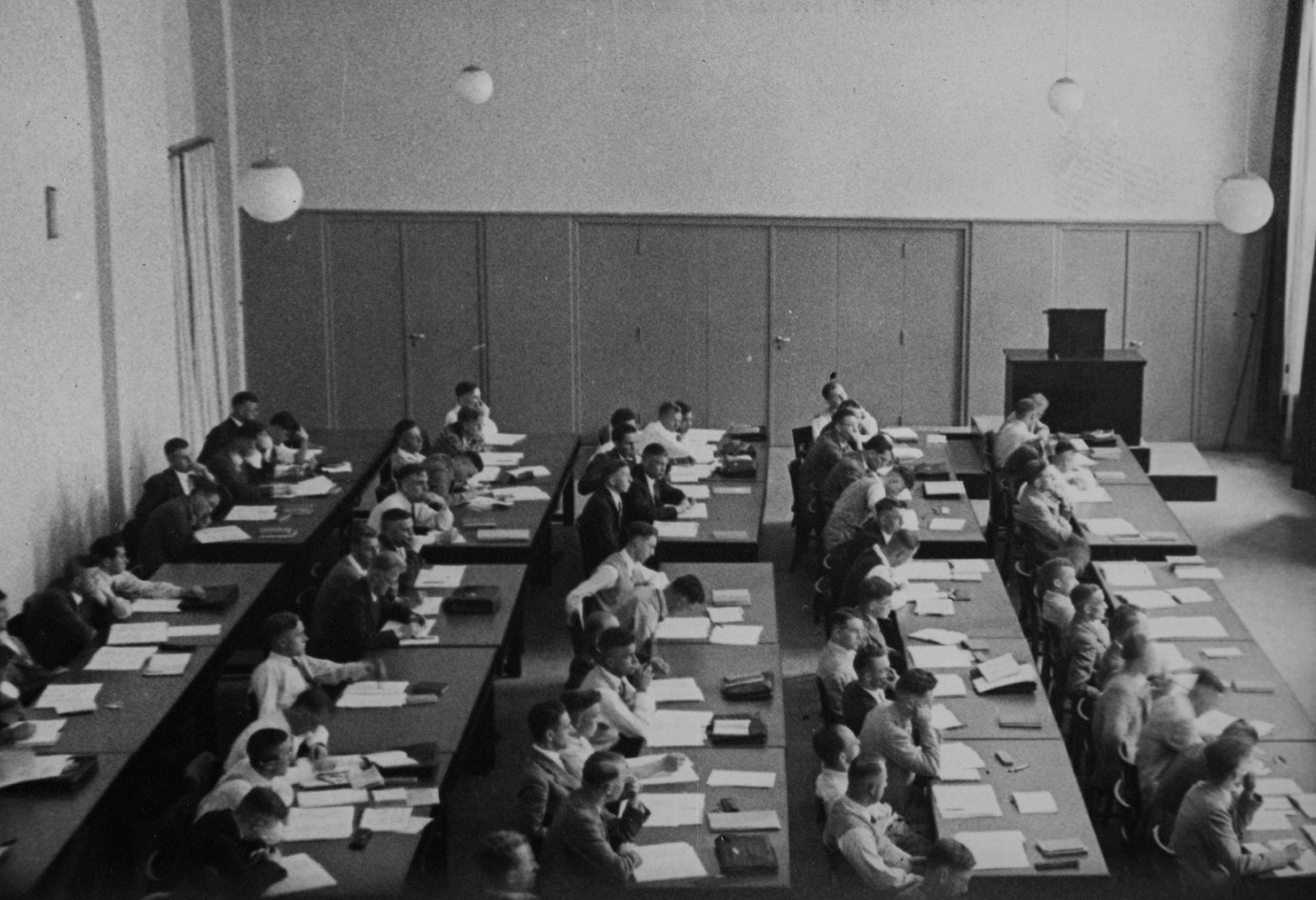 Dr. H classroom. November 1938